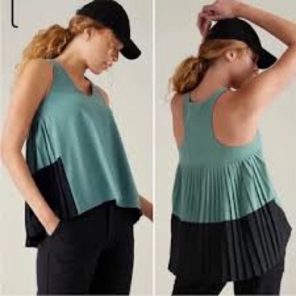 Athleta Swing Forward Tank Top Deep Ocean‎ Teal Black Pleated Two Tone Medium